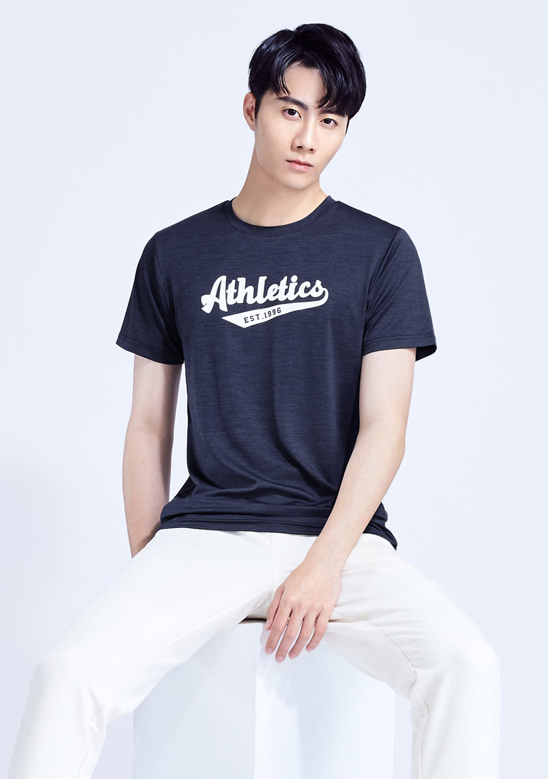 抗UV吸排涼感文字印花圓領運動上衣-男裝