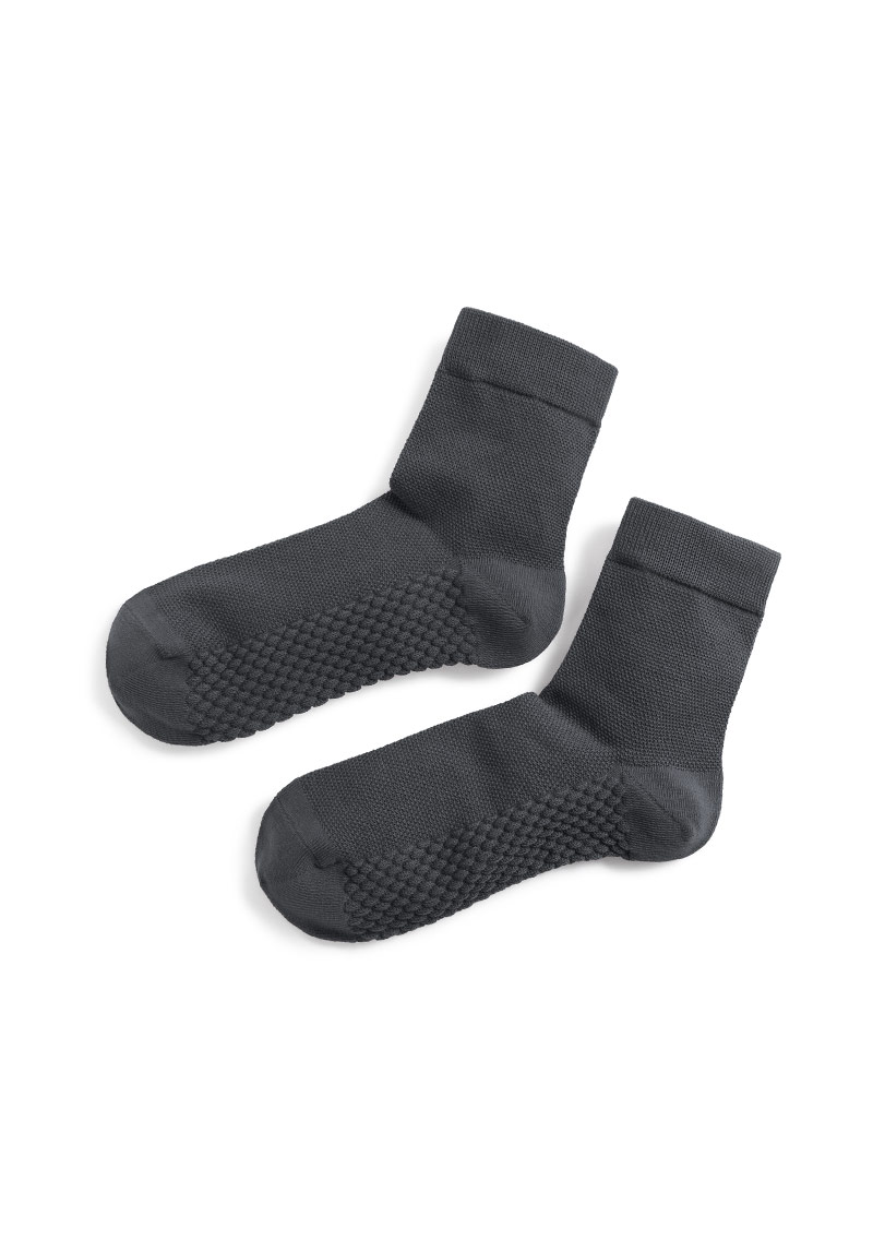 【加價購$59】高透氣抗起球網眼中筒襪