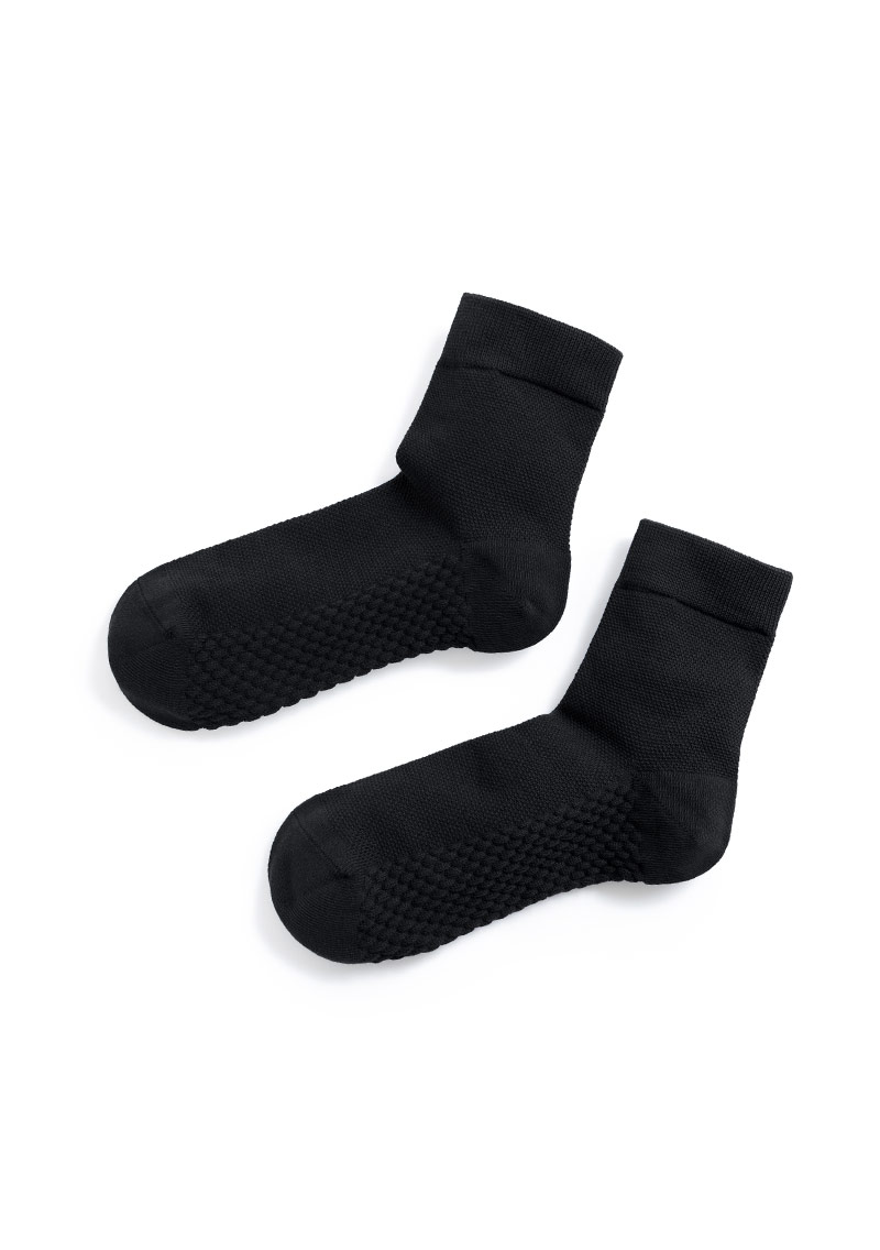 【加價購$59】高透氣抗起球網眼中筒襪