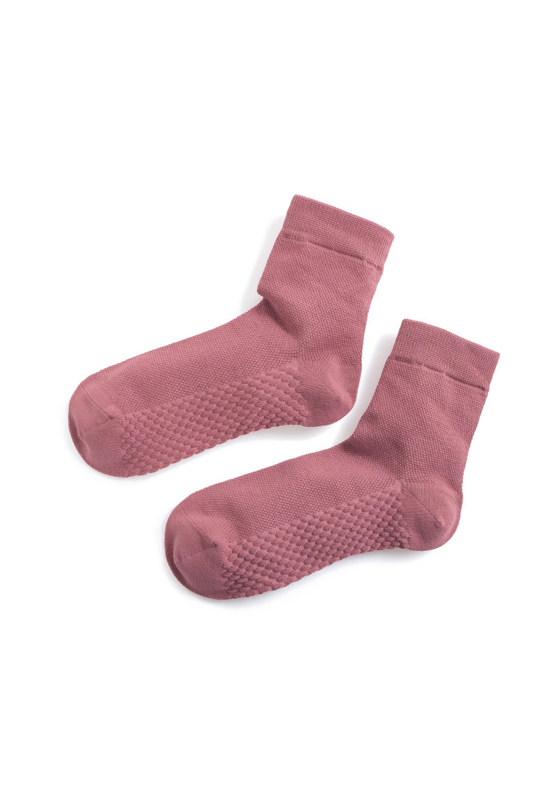 【加價購$59】高透氣抗起球網眼中筒襪