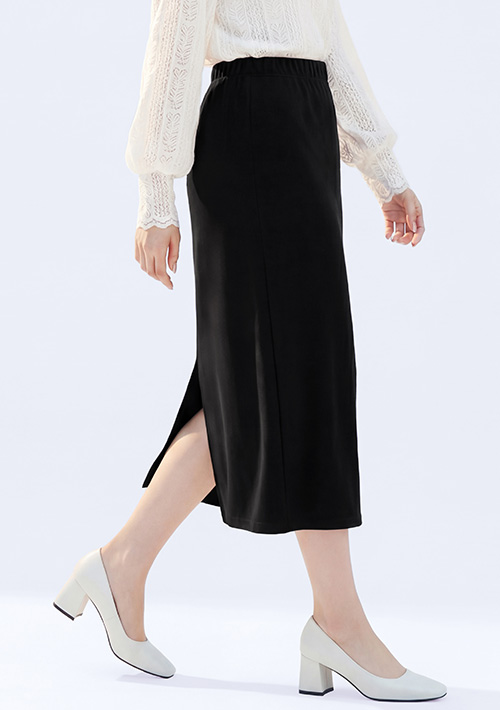 鬆緊腰後開衩針織裙