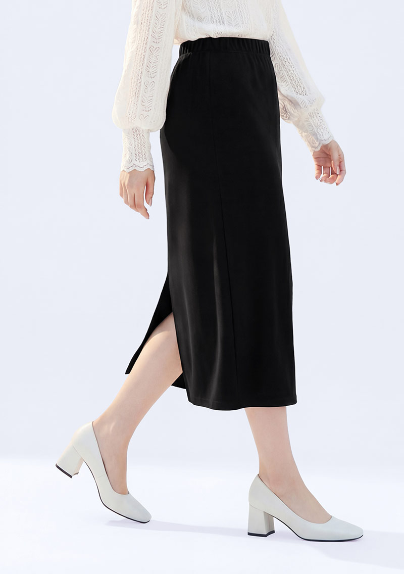 鬆緊腰後開衩針織裙