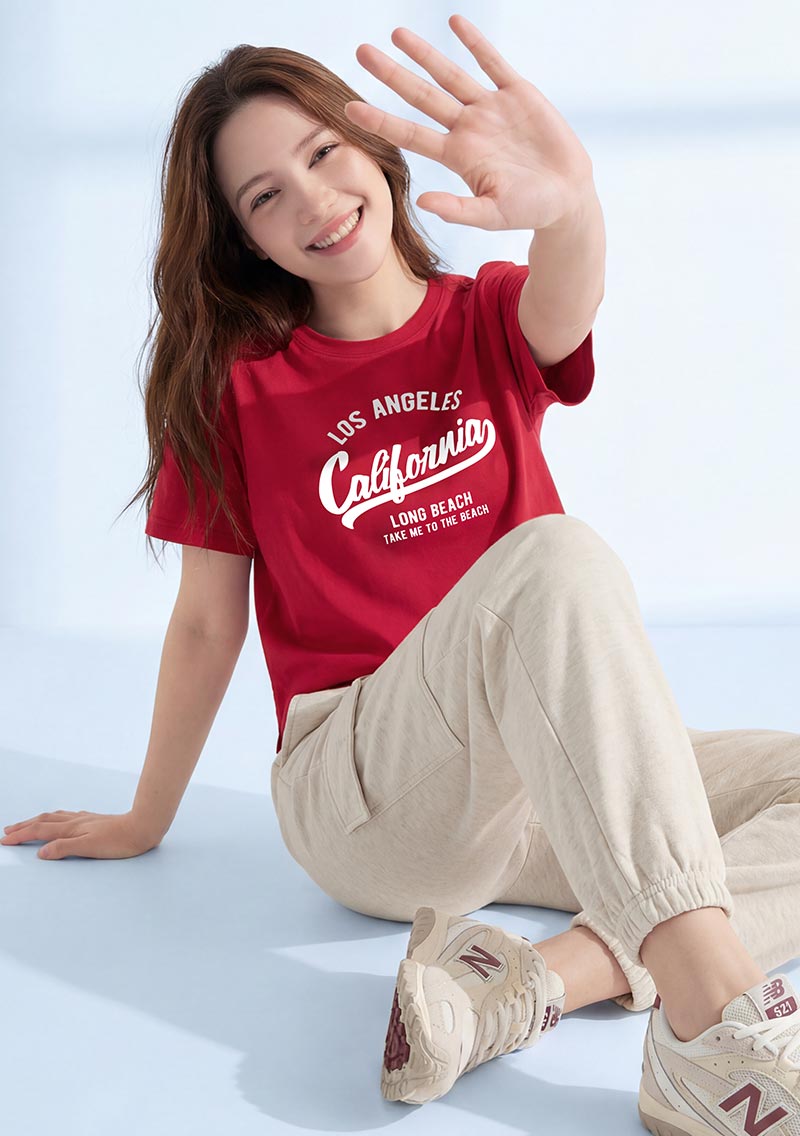 純棉文字印花側開衩短袖上衣