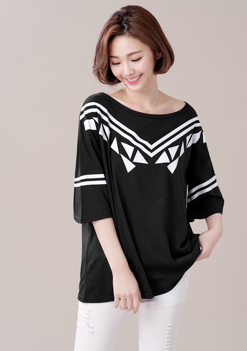韩风几何宽袖上衣