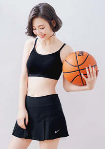 莫代爾罩杯短版小可愛