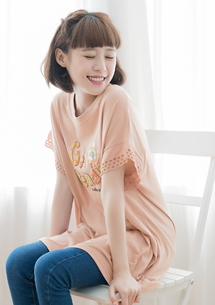 可愛繽紛蕾絲袖上衣