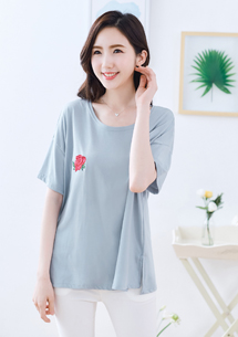 夏日百搭玫瑰刺繡上衣