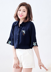 清雅刺繡荷葉袖襯衫