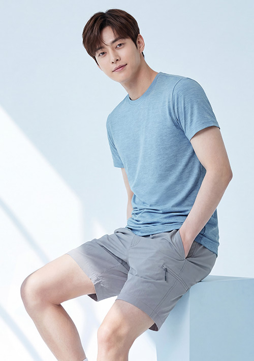 【神T必買】抗UV吸排圓領涼感上衣-男裝